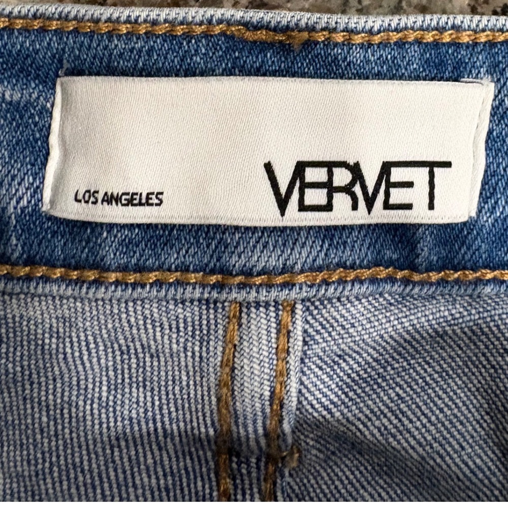 Vervet Los Angeles Asymmetrical Crossover Denim Shorts Light Wash Distressed 28 - Picture 4 of 5